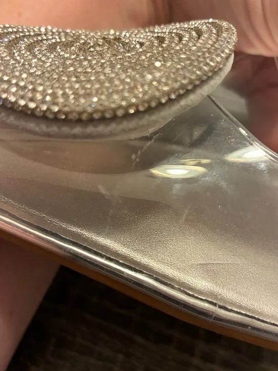 💎 Gianni Bini Clear Rhinestone Heels Size 8 Cinderella Pointed Toe Pumps - Picture 3 of 17